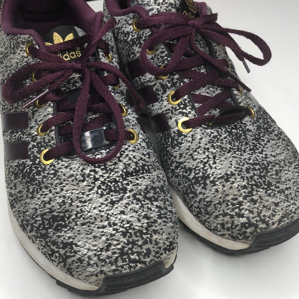 Adidas Sneakers
